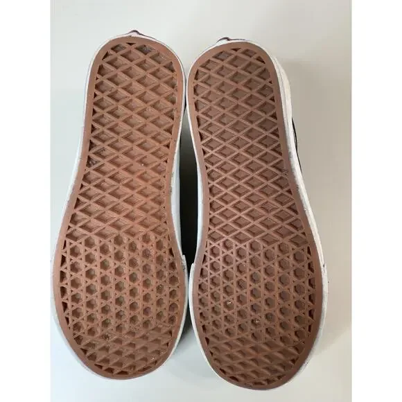 Vans Old Skool Lace Ups Shoes 6 M 7.5 W Black Suede Thrashed Rock WornIn Classic - Picture 11 of 14